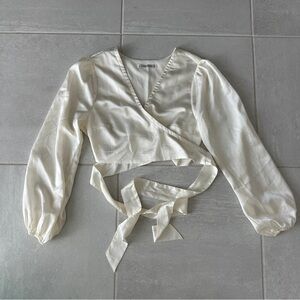 Abercrombie & Fitch Cream Wrap Crop Blouse